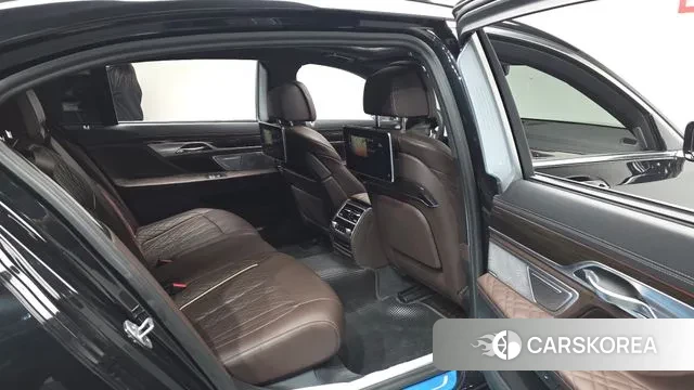 BMW 7 Series (G11) id 3405973 из Кореи 20