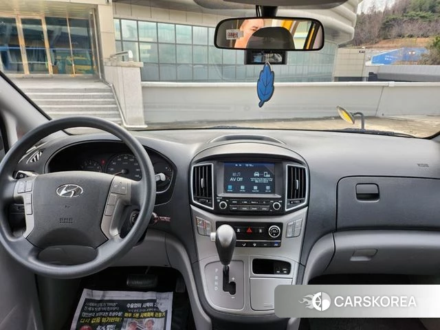 Hyundai The New Grand Starex id 3856540 из Кореи 17