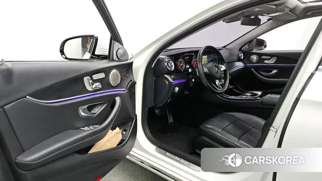 Mercedes-Benz E-Class W213 id 3429501 из Кореи 20