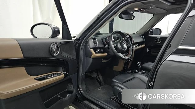 Mini Cooper SD Countryman id 4284698 из Кореи 20