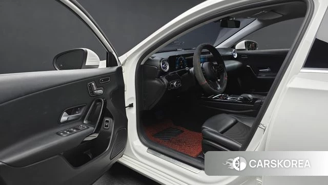 Mercedes-Benz A-Class W177 id 4446755 из Кореи 30