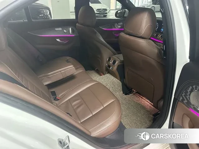 Mercedes-Benz E-Class W213 id 3463228 из Кореи 17