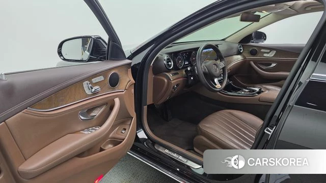 Mercedes-Benz E-Class W213 id 3886624 из Кореи 20