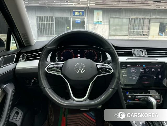 Volkswagen Magotan id 4277708 из Китая 10