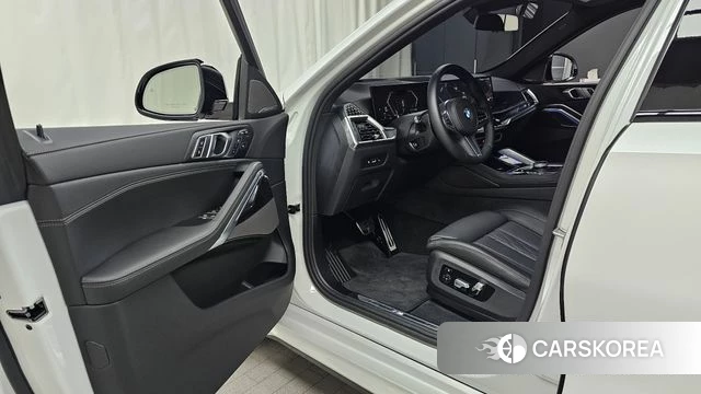 BMW X6 (G06) id 4222458 из Кореи 32