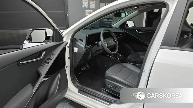 Kia Di Ol Nu Niro id 4428612 из Кореи 31