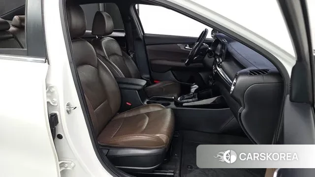 Kia Come New K3 id 3789358 из Кореи 20