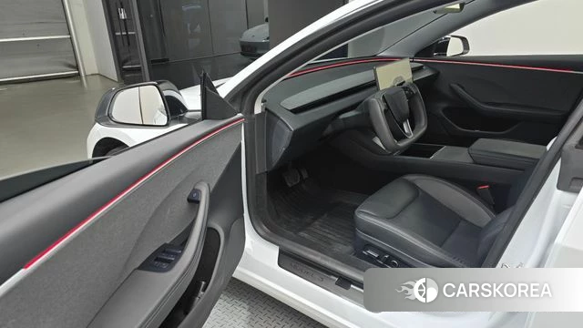 Tesla Model 3 id 4549016 из Кореи 30
