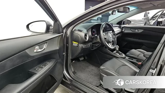 Kia Come New K3 id 3291718 из Кореи 20