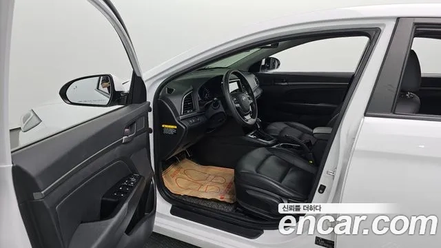 Hyundai Avante AD id 2908275 из Кореи 20