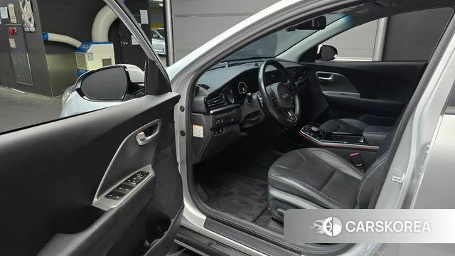 Kia Niro Plus id 4355154 из Кореи 30