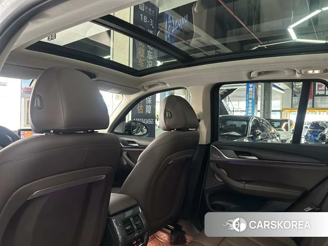 BMW X3 id 4314553 из Китая 16