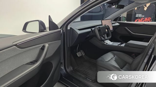 Tesla Model Y id 4353978 из Кореи 33
