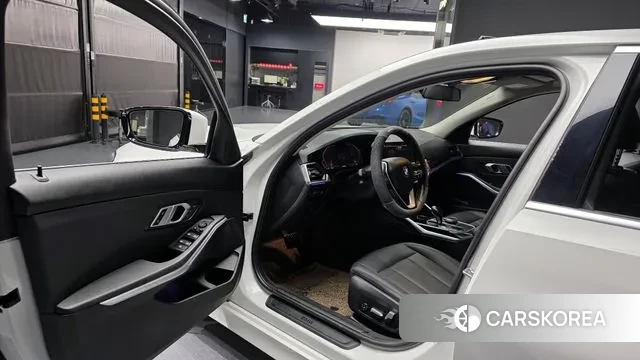 BMW 3 Series (G20) id 3681848 из Кореи 20