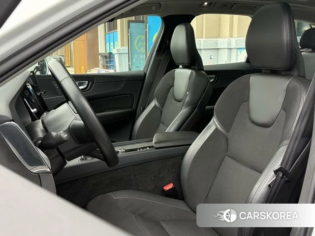 Volvo XC60 id 4253422 из Китая 17