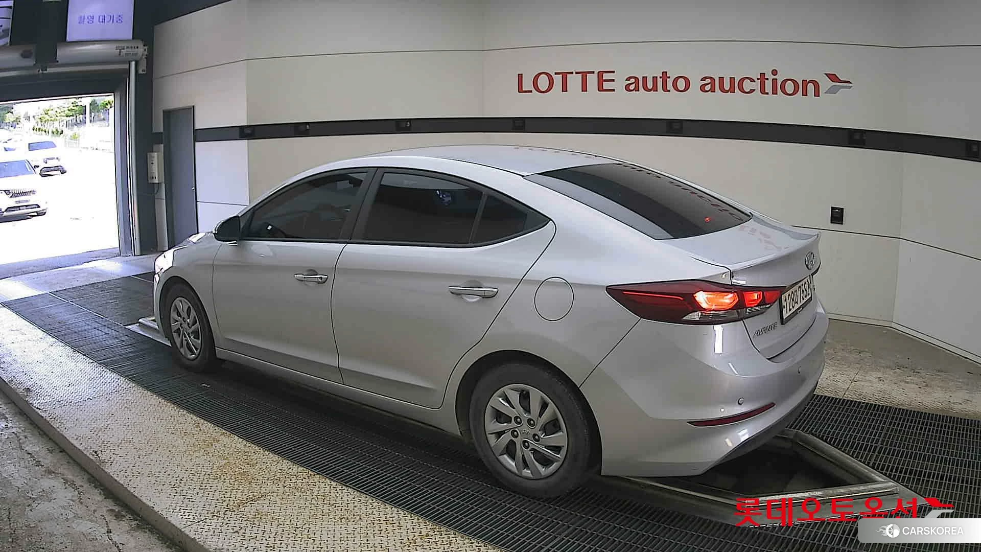 Hyundai Avante id 4504398 из Кореи 37