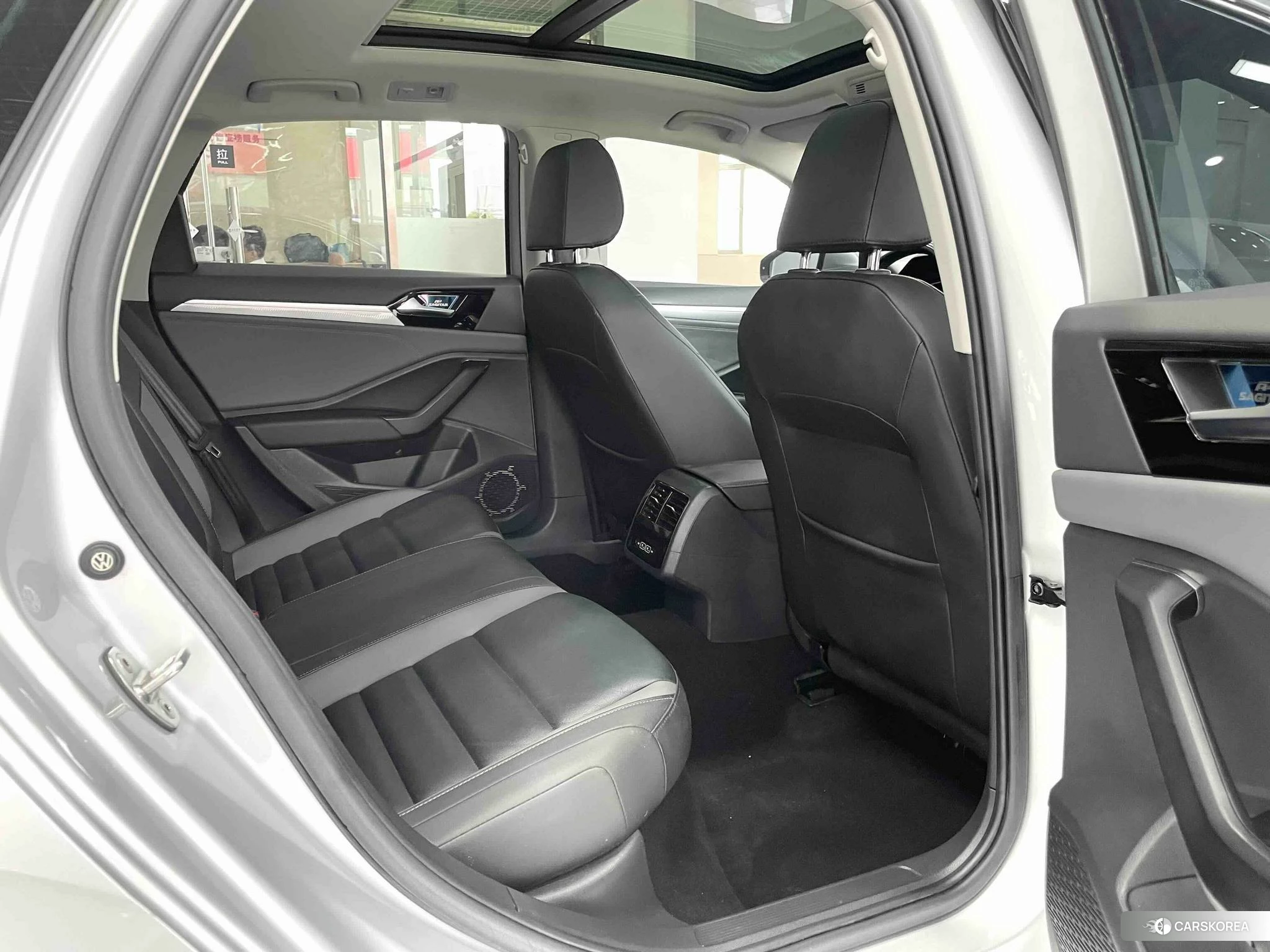 Volkswagen Sagitar id 4504680 из Китая 18