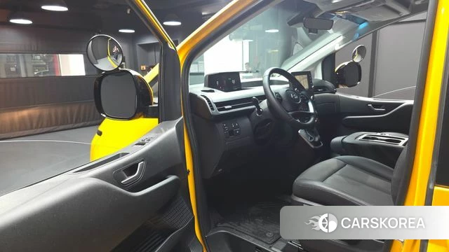 Hyundai Staria id 4617615 из Кореи 20