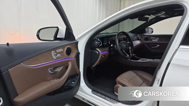 Mercedes-Benz E-Class W213 id 3758294 из Кореи 20