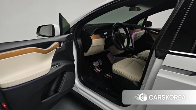 Tesla Model X id 4490080 из Кореи 34