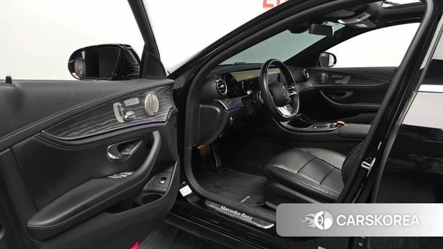 Mercedes-Benz E-Class W213 id 4507500 из Кореи 20