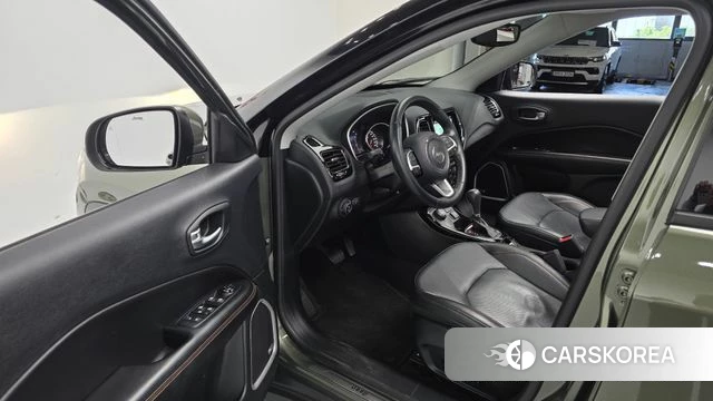 Jeep Compass 2nd Generation id 4245895 из Кореи 32