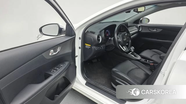 Kia Come New K3 id 3893551 из Кореи 20