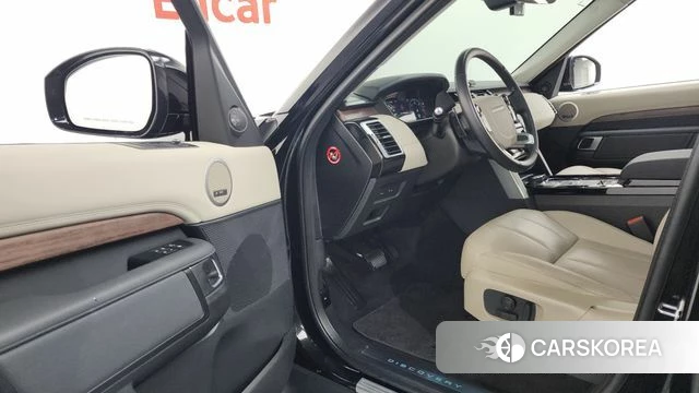 Land Rover Discovery 5 id 4717489 из Кореи 35