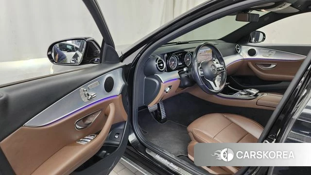 Mercedes-Benz E-Class W213 id 4403016 из Кореи 20