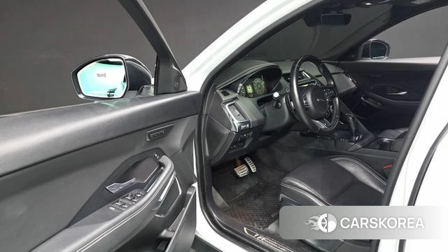Jaguar E-PACE id 4626309 из Кореи 36