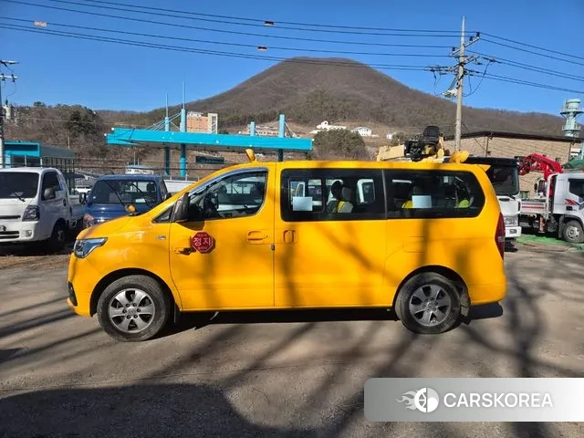 Hyundai The New Grand Starex id 3655867 из Кореи 19