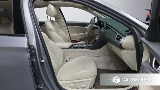 Genesis The New G70 id 3660275 из Кореи 20