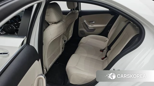 Mercedes-Benz A-Class W177 id 4619431 из Кореи 30