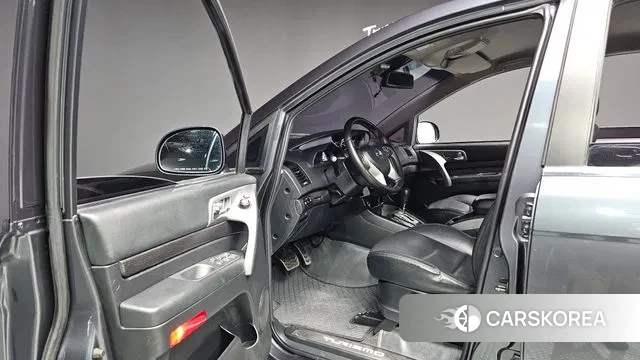 Ssangyong Korando Turismo id 3227015 из Кореи 20