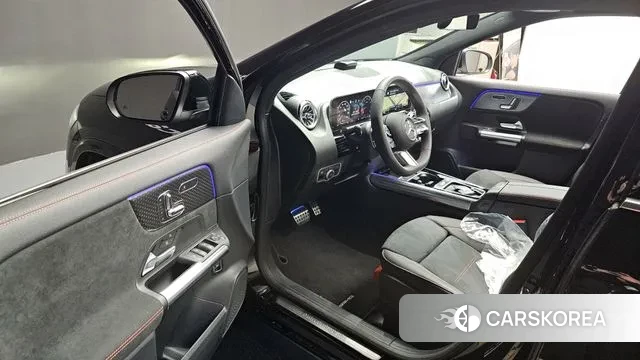 Mercedes-Benz GLA - Class H247 id 3502305 из Кореи 20