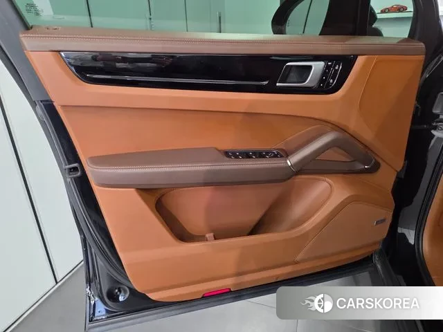 Porsche Cayenne (PO536) id 3752922 из Кореи 12