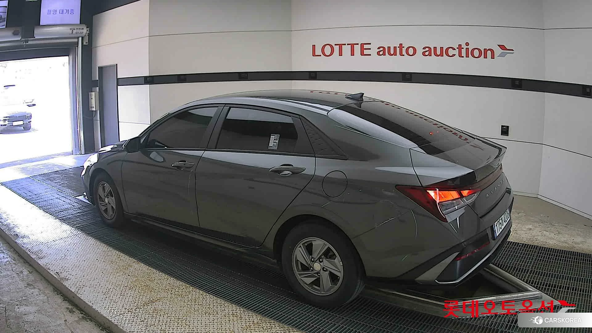 Hyundai Avante id 4296763 из Кореи 36