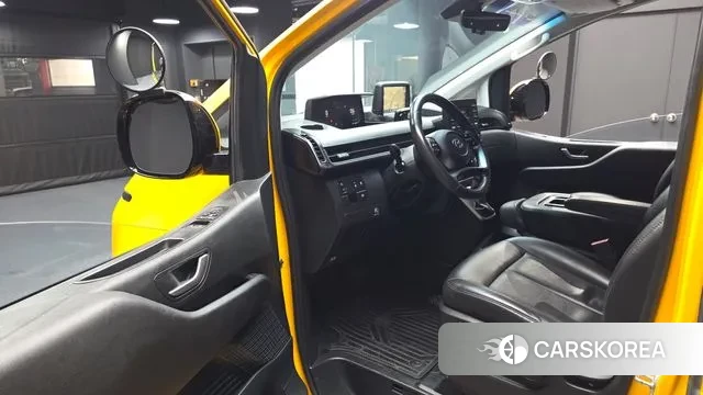 Hyundai Staria id 3752444 из Кореи 20