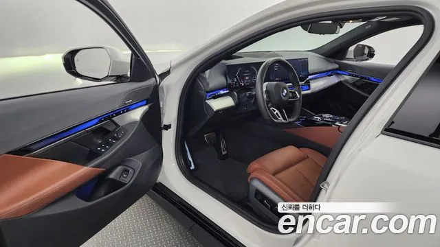 BMW 5 Series (G60) id 2831862 из Кореи 20