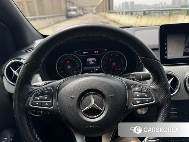 Mercedes-Benz Class B id 4253647 из Китая 19