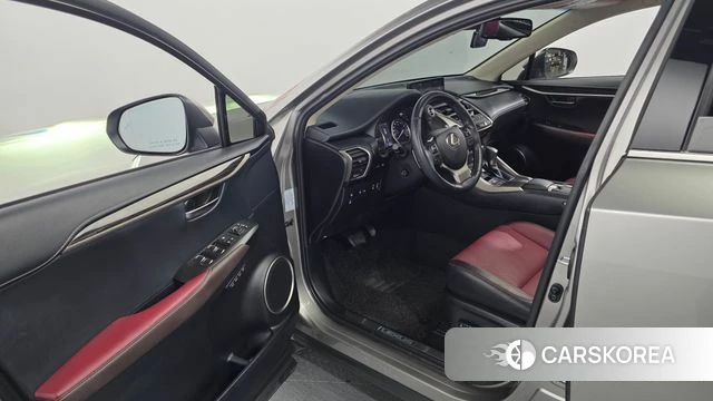 Lexus NX300h id 4703403 из Кореи 35