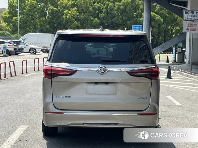 Buick GL8 id 4239912 из Китая 17