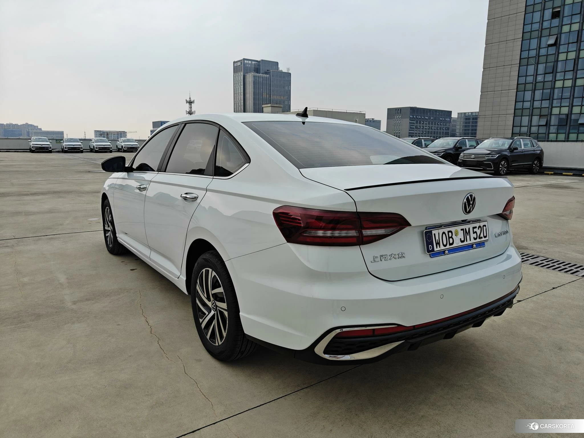 Volkswagen Lavida id 4453952 из Китая 18