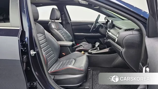 Kia Come New K3 id 2976608 из Кореи 20