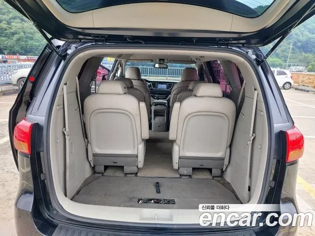 Kia All New Carnival id 2872799 из Кореи 20