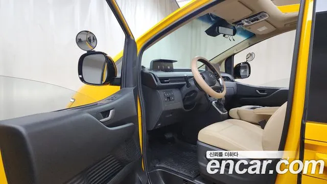 Hyundai Staria id 2229038 из Кореи 20