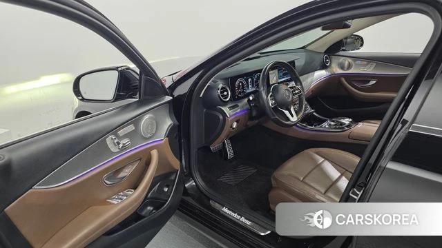 Mercedes-Benz E-Class W213 id 4785598 из Кореи 39