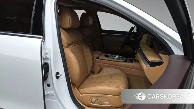 Genesis G90 (RS4) id 3726630 из Кореи 20