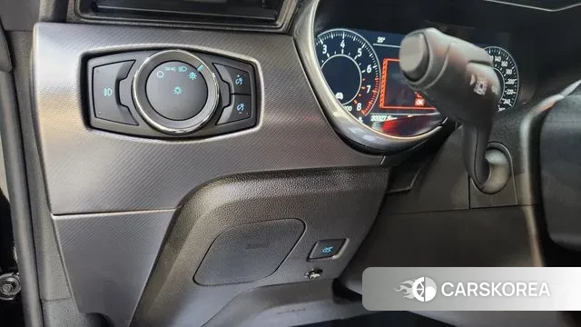 Ford Mustang id 2998942 из Кореи 18