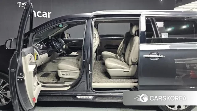 Kia The New Carnival id 3583133 из Кореи 20